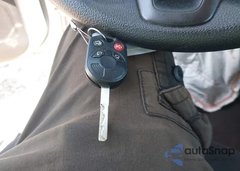 2016 Ford Focus Se z USA, uszkodzony, nr VIN 1FADP3F25GL341058